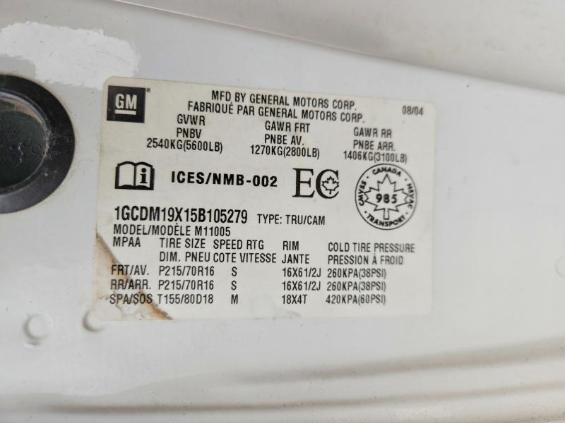 2005 Chevrolet Astro მანქანა იყიდება აუქციონზე, vin: 1GCDM19X15B105279, აუქციონის ნომერი: 96496705