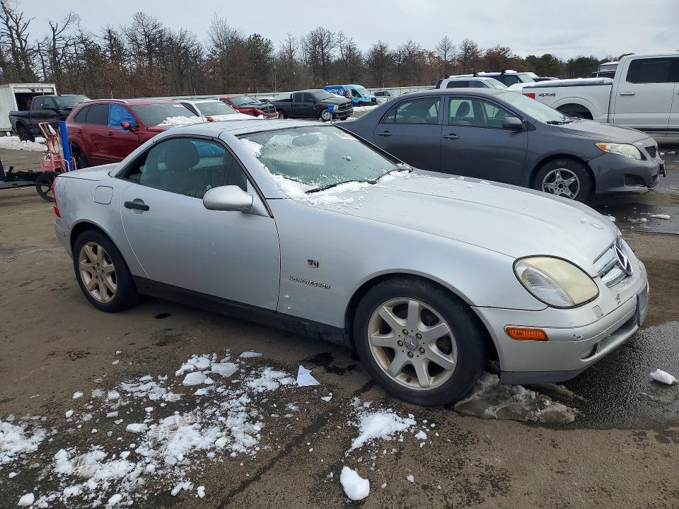 Aukcja sprzedaży 1998 Mercedes-benz Slk, vin: WDBKK47F4WF069699, numer aukcji: 76401395