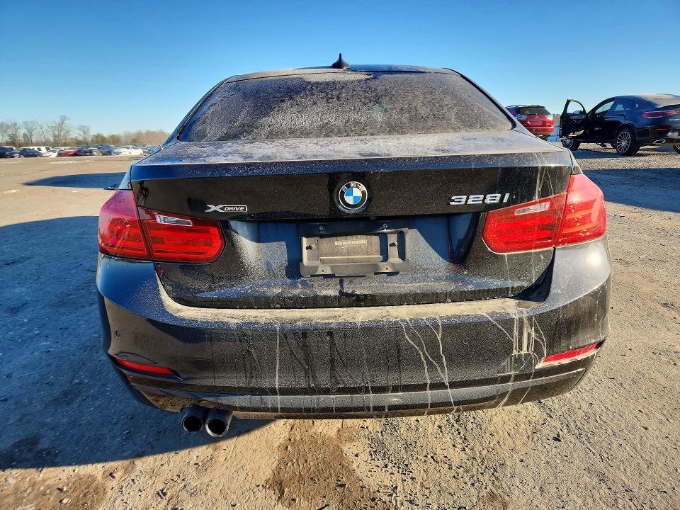 76396445 :رقم المزاد ، WBA3B3G5XFNT17531 vin ، 2015 Bmw 328 مزاد بيع