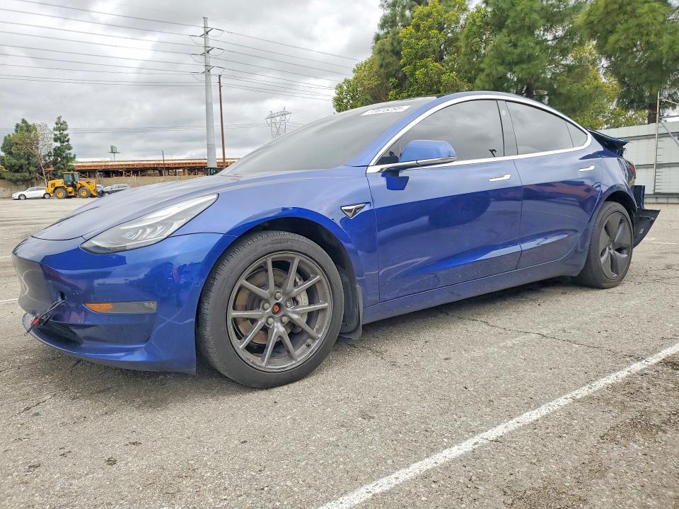 Продаж на аукціоні авто 2020 Tesla Model 3, vin: 5YJ3E1EB2LF617484, номер лоту: 77615295