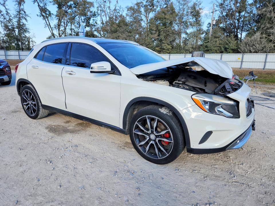 Продаж на аукціоні авто 2015 Mercedes-benz Gla, vin: WDCTG4EB3FJ109088, номер лоту: 76691145