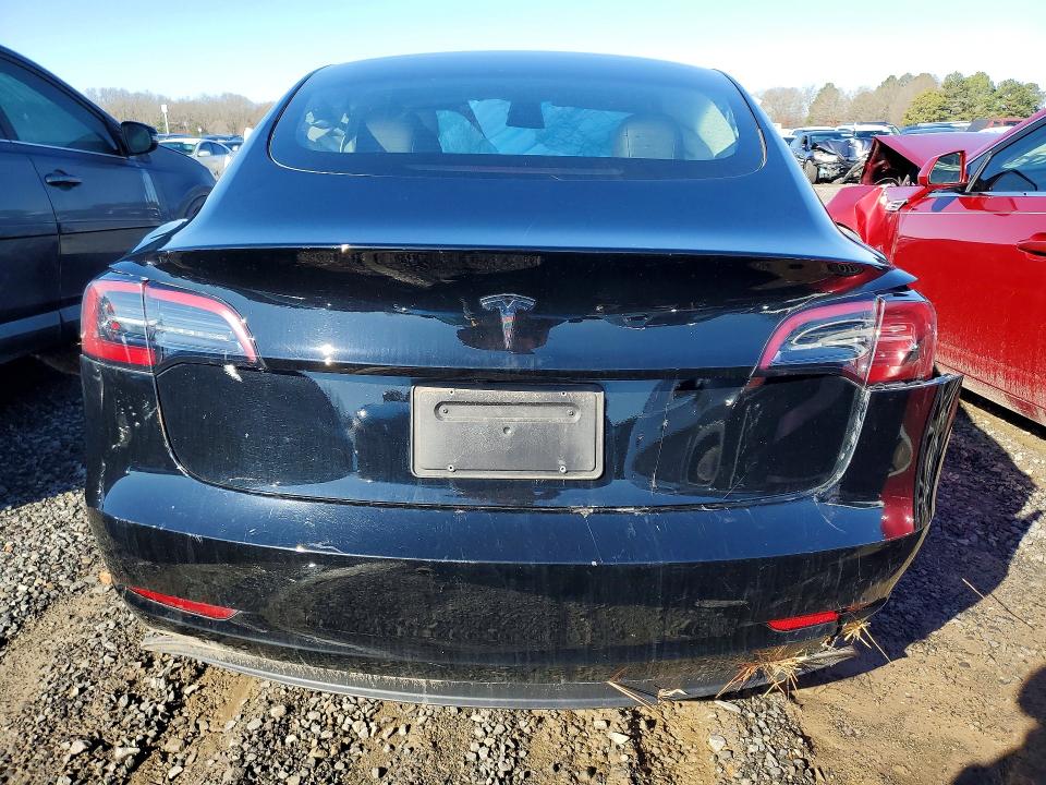 Продаж на аукціоні авто 2023 Tesla Model 3, vin: 5YJ3E1EA4PF702811, номер лоту: 74562495