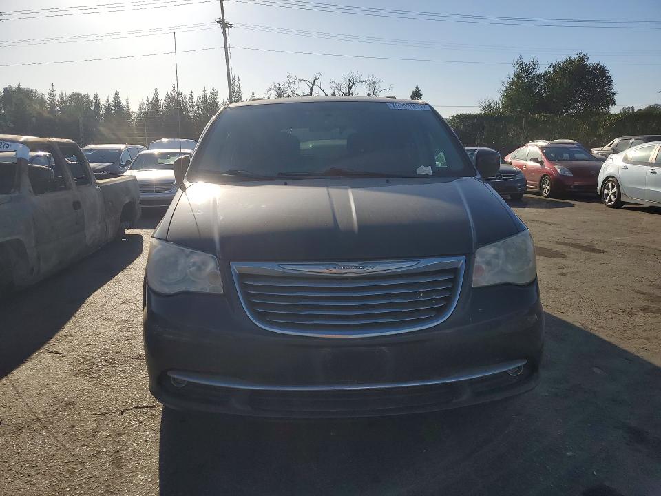 76313915 :رقم المزاد ، 2C4RC1BG7CR117051 vin ، 2012 Chrysler Town & Country مزاد بيع