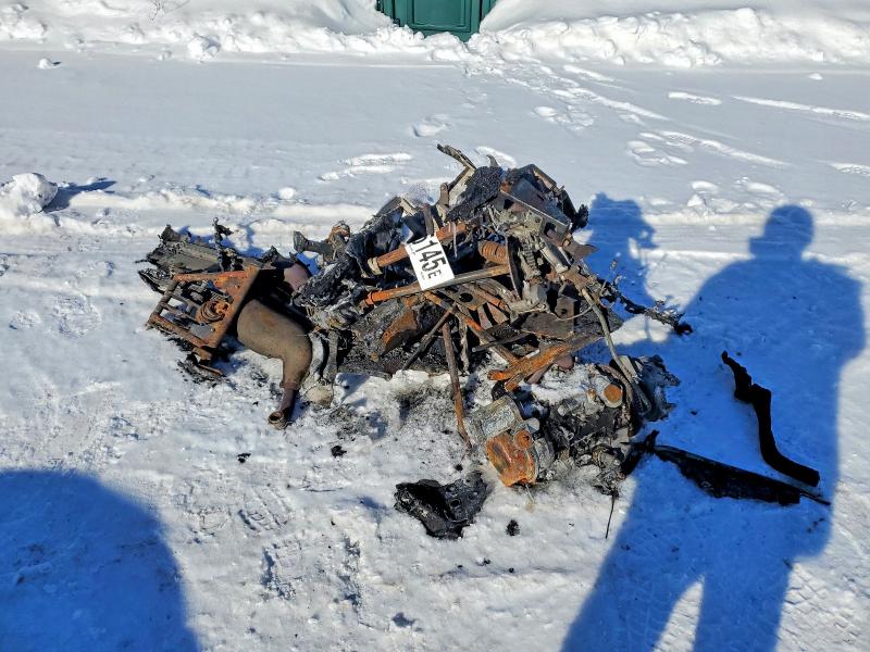 77165145 :رقم المزاد ، 4UF00SNW2YP209141 vin ، 2000 Arcc Snowmobile مزاد بيع