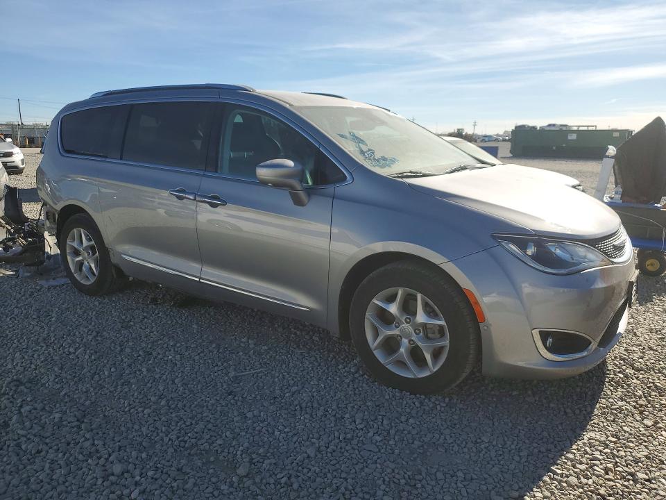 Продажа на аукционе авто 2017 Chrysler Pacifica, vin: 2C4RC1EG8HR653798, номер лота: 74836725
