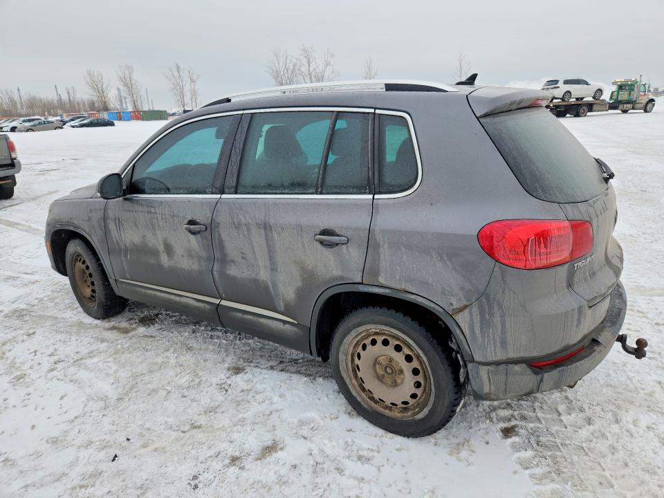 2013 Volkswagen Tiguan მანქანა იყიდება აუქციონზე, vin: WVGJV3AX5DW610400, აუქციონის ნომერი: 77210235