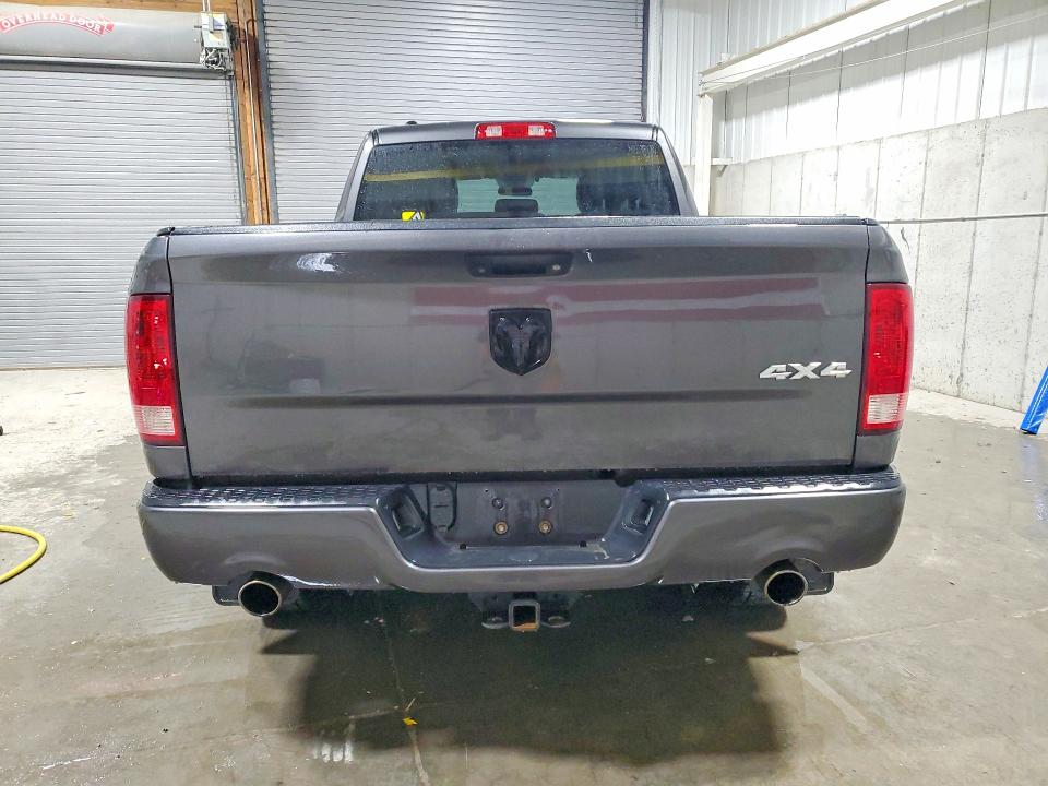 77487195 :رقم المزاد ، 1C6RR7FT6JS175020 vin ، 2018 Ram 1500 مزاد بيع