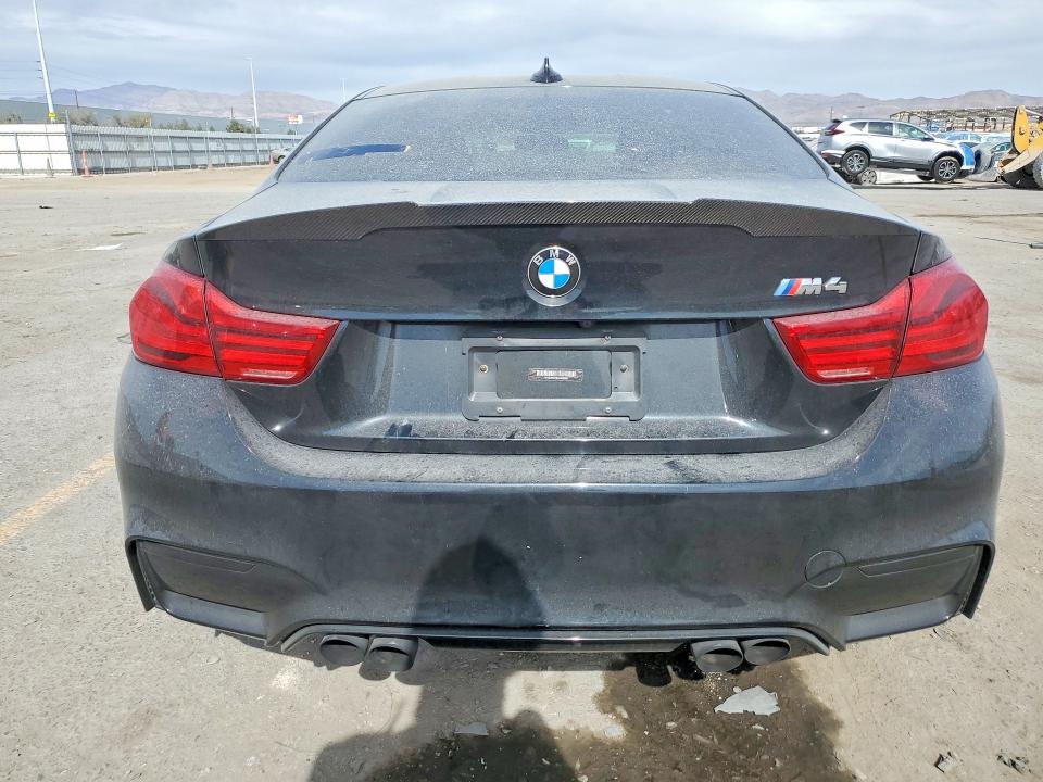76843345 :رقم المزاد ، WBS4Y9C59JAA85868 vin ، 2018 Bmw M4 مزاد بيع