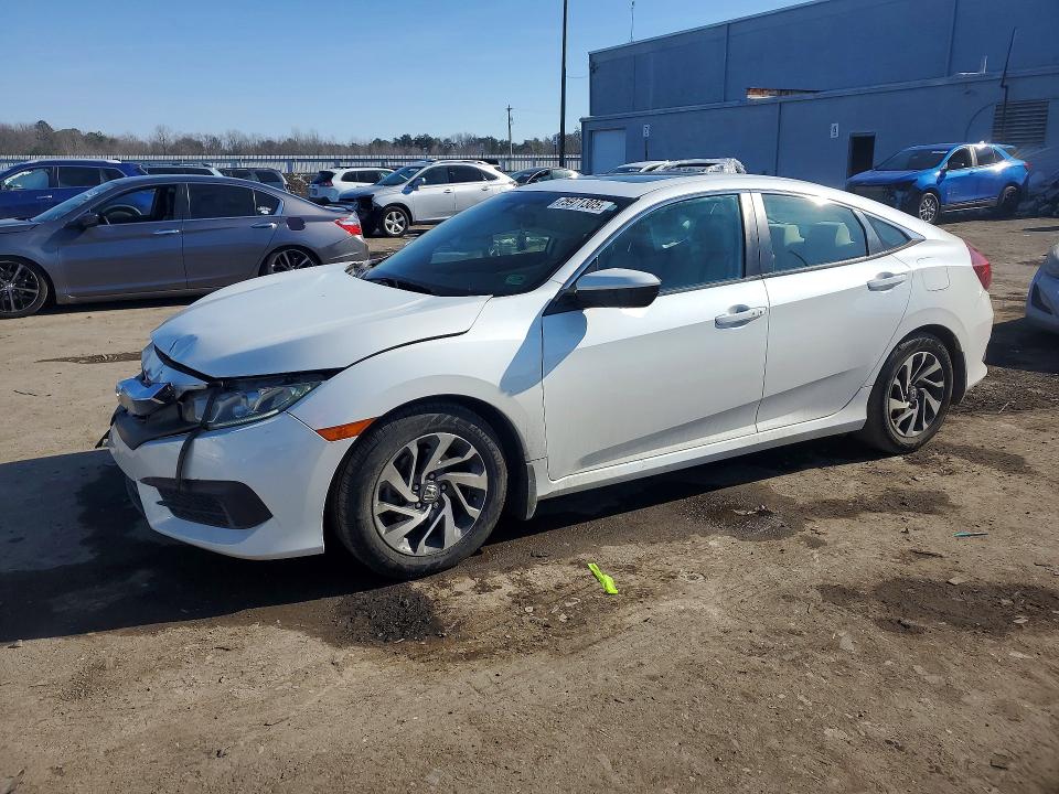Auction sale of the 2016 Honda Civic, vin: 19XFC2F7XGE233399, lot number: 75971305