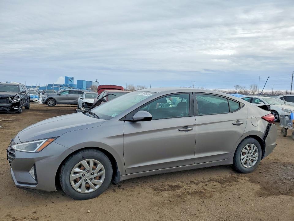 2020 Hyundai Elantra მანქანა იყიდება აუქციონზე, vin: KMHD74LF8LU942813, აუქციონის ნომერი: 79016825
