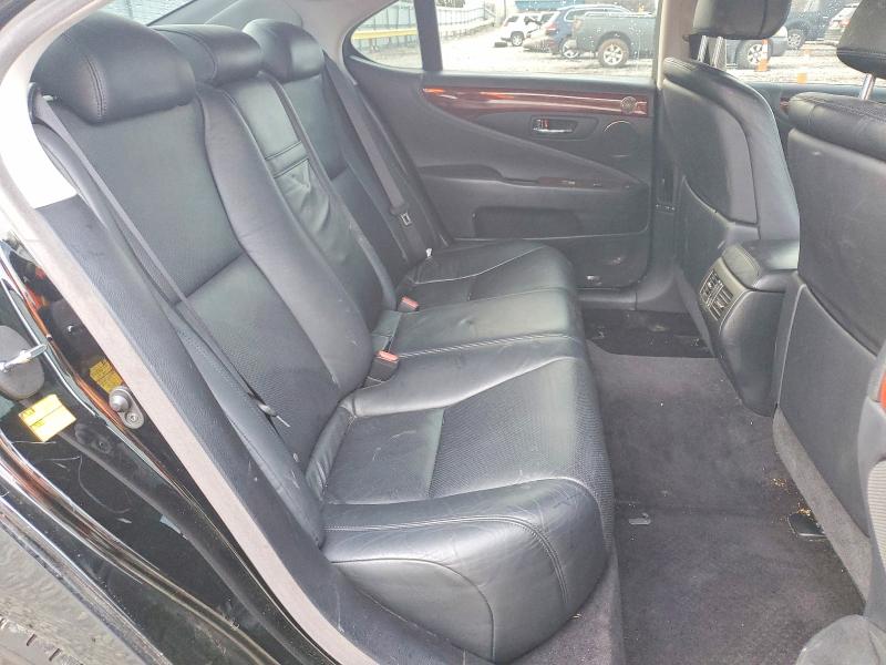 77031635 :رقم المزاد ، JTHCL5EF6A5007049 vin ، 2010 Lexus Ls مزاد بيع
