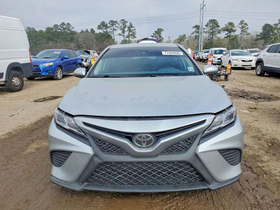 Продаж на аукціоні авто 2020 Toyota Camry, vin: 4T1G11AK4LU887158, номер лоту: 77494995
