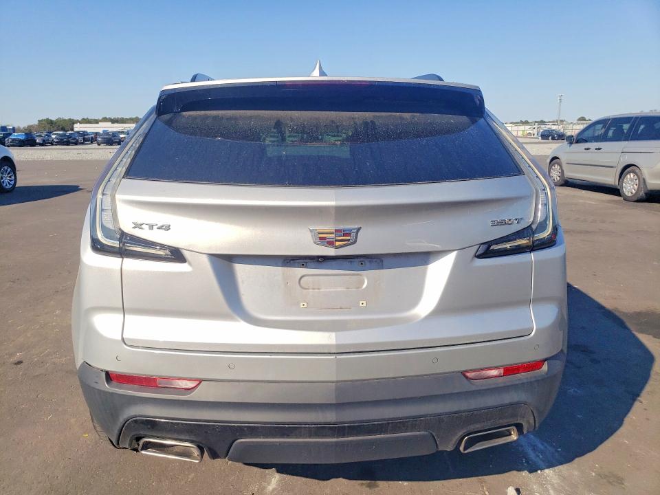 49032426 :رقم المزاد ، 1GYFZER49LF152213 vin ، 2020 Cadillac Xt4 مزاد بيع