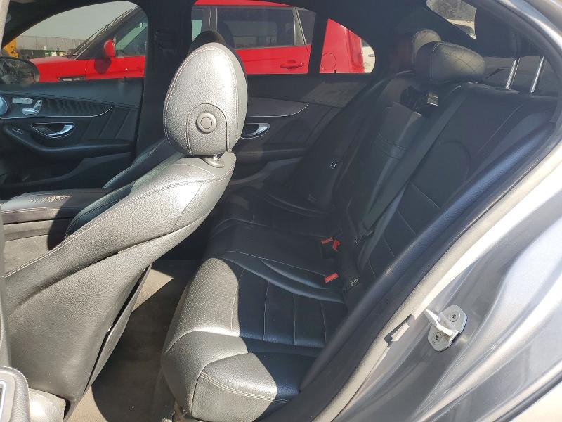 2015 Mercedes-benz C მანქანა იყიდება აუქციონზე, vin: 55SWF6GB5FU031577, აუქციონის ნომერი: 79116445