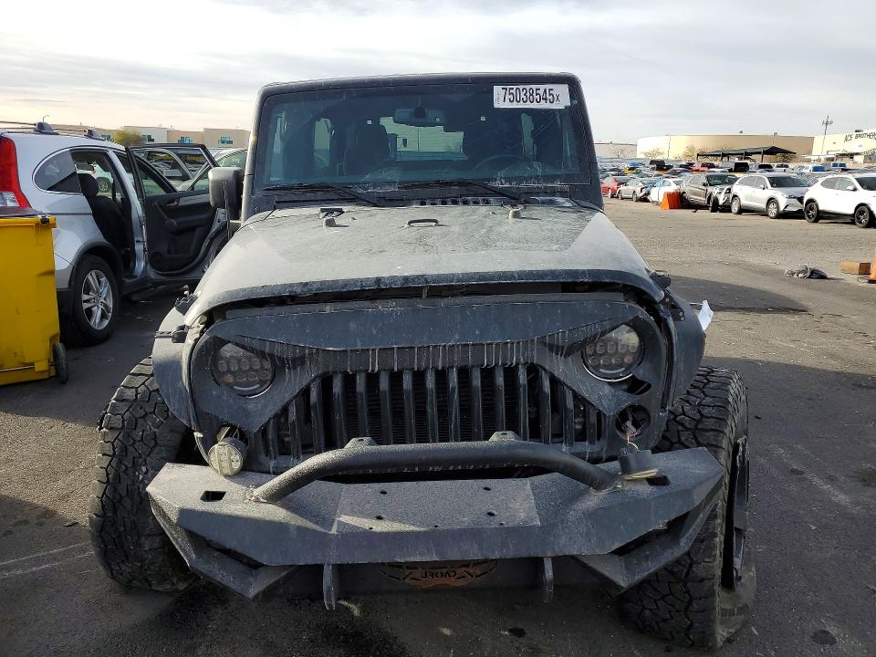 Продажа на аукционе авто 2018 Jeep Wrangler Unlimited, vin: 1C4BJWDG5JL874473, номер лота: 75038545
