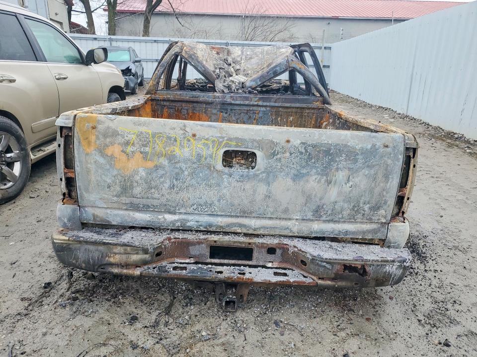 Aukcja sprzedaży 2005 Chevrolet Silverado, vin: 2GCEK13T751363595, numer aukcji: 77289595