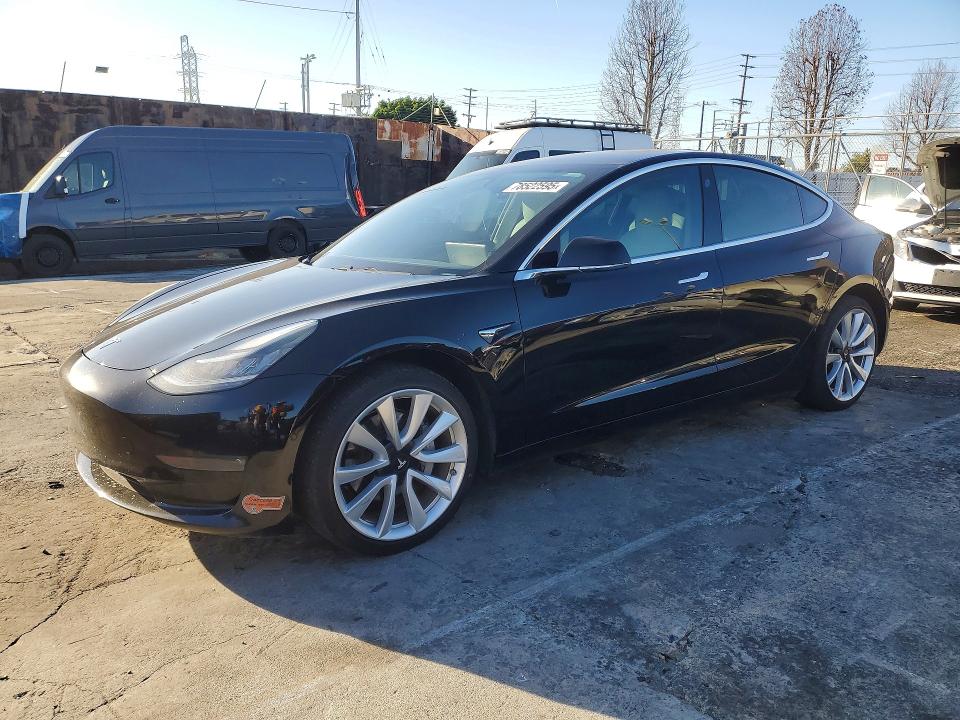 Продажа на аукционе авто 2019 Tesla Model 3, vin: 5YJ3E1EB9KF421671, номер лота: 78522595