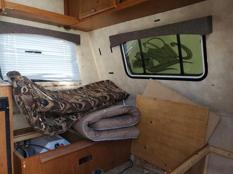 76543245 :رقم المزاد ، 5ZT2CWEC6D5101198 vin ، 2013 Forest River Clipper مزاد بيع