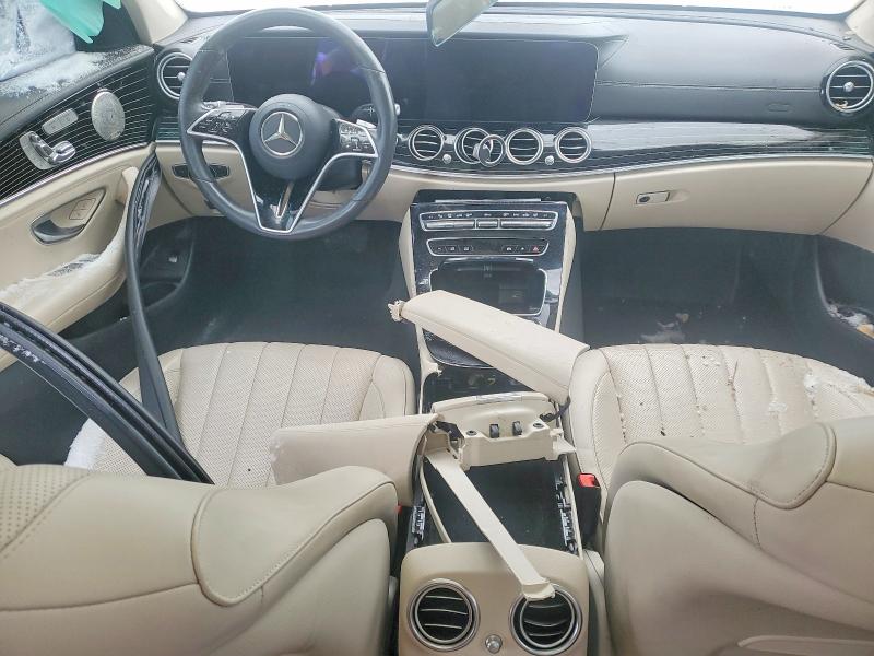 2022 Mercedes-benz E მანქანა იყიდება აუქციონზე, vin: W1KZF5KB5NB022210, აუქციონის ნომერი: 76219295