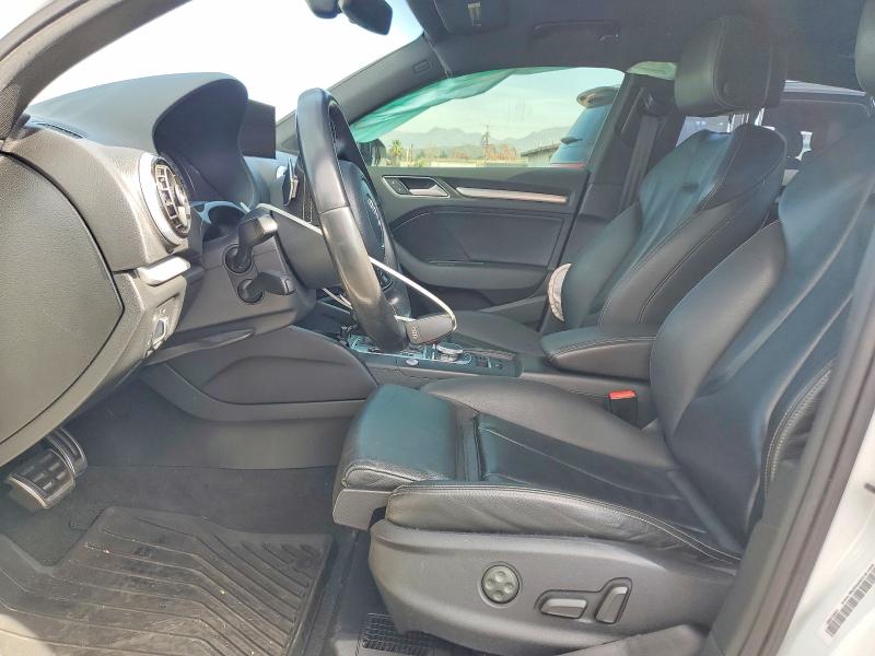 Продаж на аукціоні авто 2016 Audi S3, vin: WAUB1GFF2G1030497, номер лоту: 79103025
