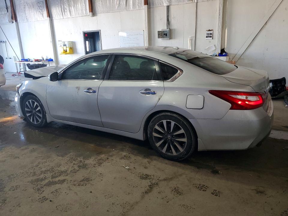 2016 Nissan Altima მანქანა იყიდება აუქციონზე, vin: 1N4AL3AP7GC199359, აუქციონის ნომერი: 76752985