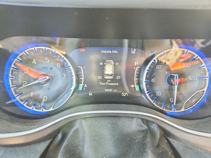 78503555 :رقم المزاد ، 2C4RC1GG5JR122562 vin ، 2018 Chrysler Pacifica مزاد بيع