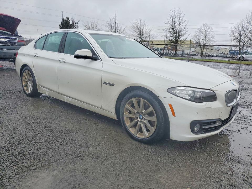 77626755 :رقم المزاد ، WBAKP9C56FD980090 vin ، 2015 Bmw 550 مزاد بيع