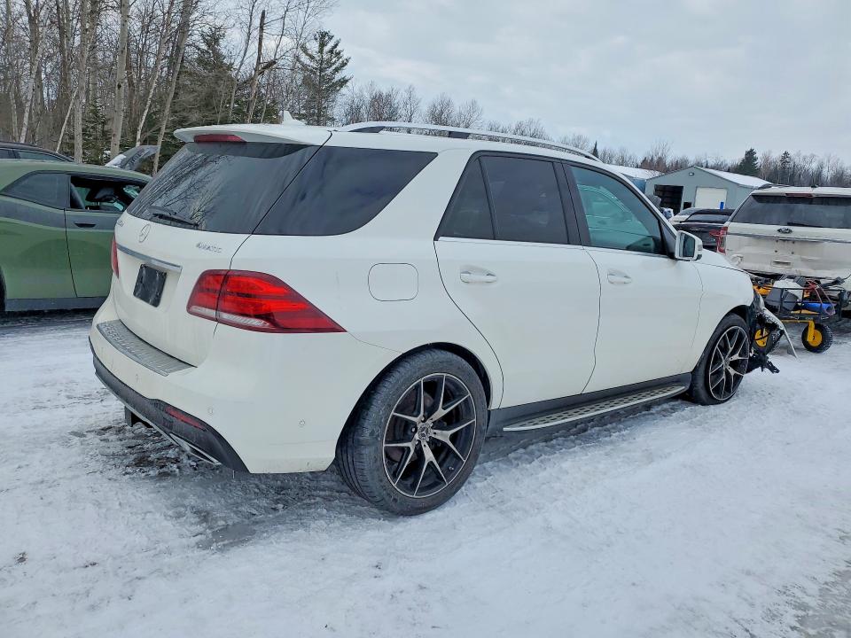Продажа на аукционе авто 2016 Mercedes-benz Gle, vin: 4JGDA2EB9GA792184, номер лота: 75244735
