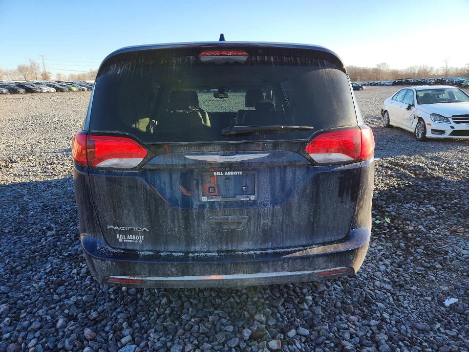 78506495 :رقم المزاد ، 2C4RC1BG4HR803670 vin ، 2017 Chrysler Pacifica مزاد بيع