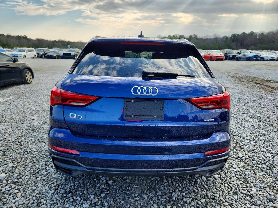 2021 Audi Q3 მანქანა იყიდება აუქციონზე, vin: WA1DECF38M1100587, აუქციონის ნომერი: 78486495