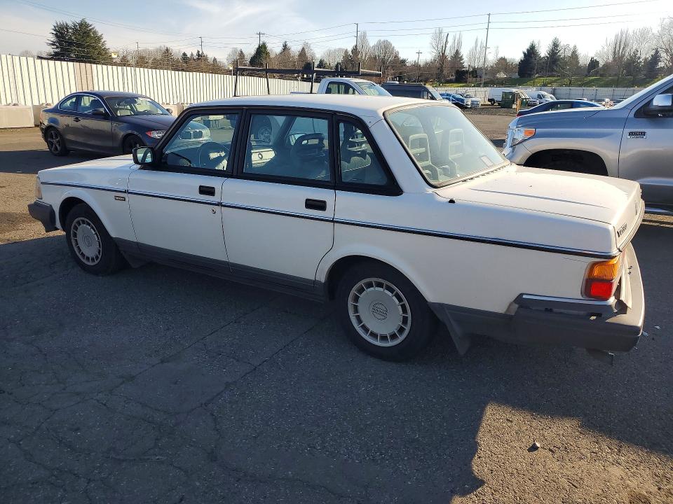 1993 Volvo 240 მანქანა იყიდება აუქციონზე, vin: YV1AS8808P1484192, აუქციონის ნომერი: 74071735