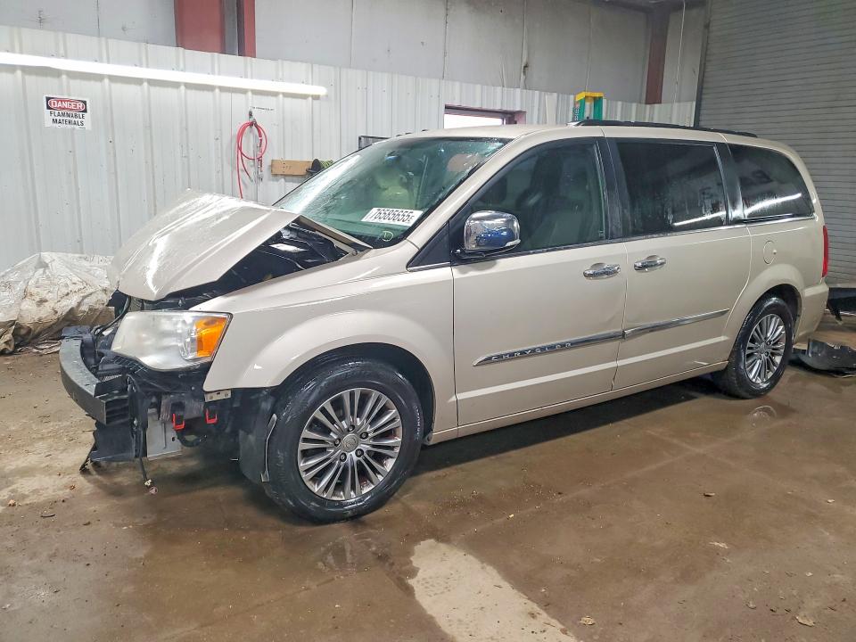 Продажа на аукционе авто 2013 Chrysler Town & Cou, vin: 2C4RC1CG4DR510487, номер лота: 76585655
