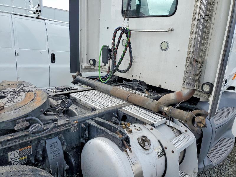 77532855 :رقم المزاد ، 1XPBA48X6JD478334 vin ، 2018 Peterbilt 579 مزاد بيع