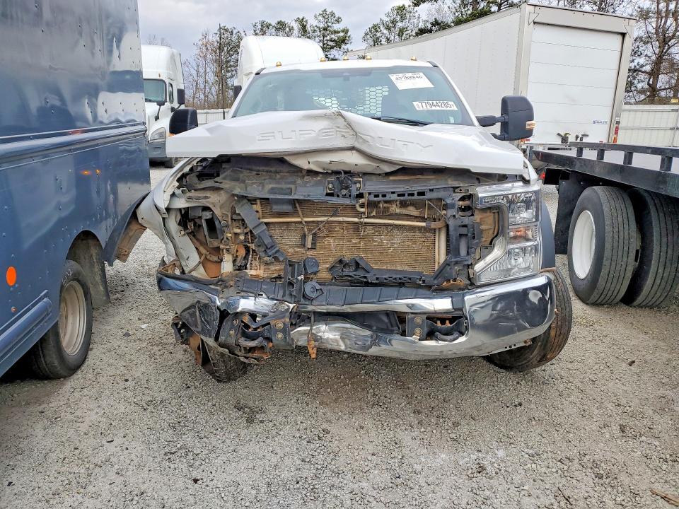 2022 Ford F450 მანქანა იყიდება აუქციონზე, vin: 1FD0W4HT4NEC28772, აუქციონის ნომერი: 77944285
