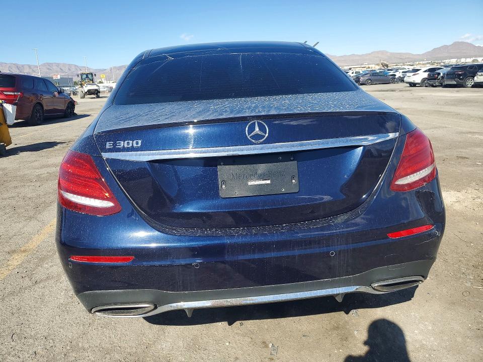 Auction sale of the 2018 Mercedes-benz E, vin: WDDZF4JB9JA360530, lot number: 77979905