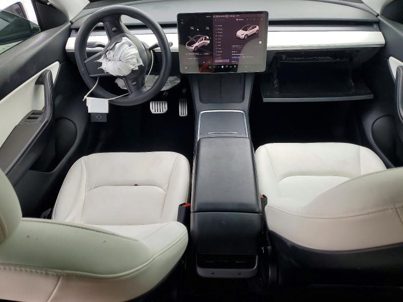 76821405 :رقم المزاد ، 5YJYGDEE6MF195927 vin ، 2021 Tesla Model Y مزاد بيع