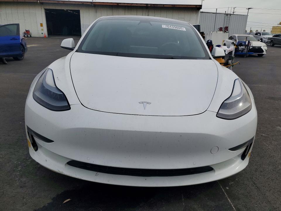Продаж на аукціоні авто 2022 Tesla Model 3, vin: 5YJ3E1EA9NF110186, номер лоту: 76439805