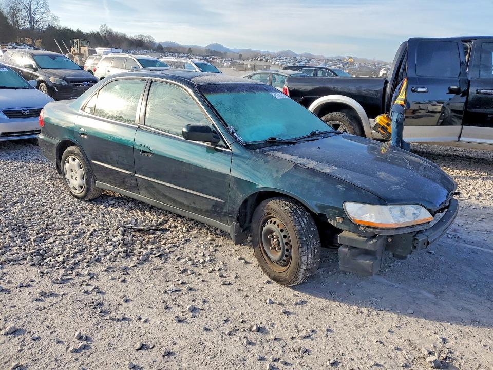 1998 Honda Accord მანქანა იყიდება აუქციონზე, vin: 1HGCG5649WA096439, აუქციონის ნომერი: 78765435