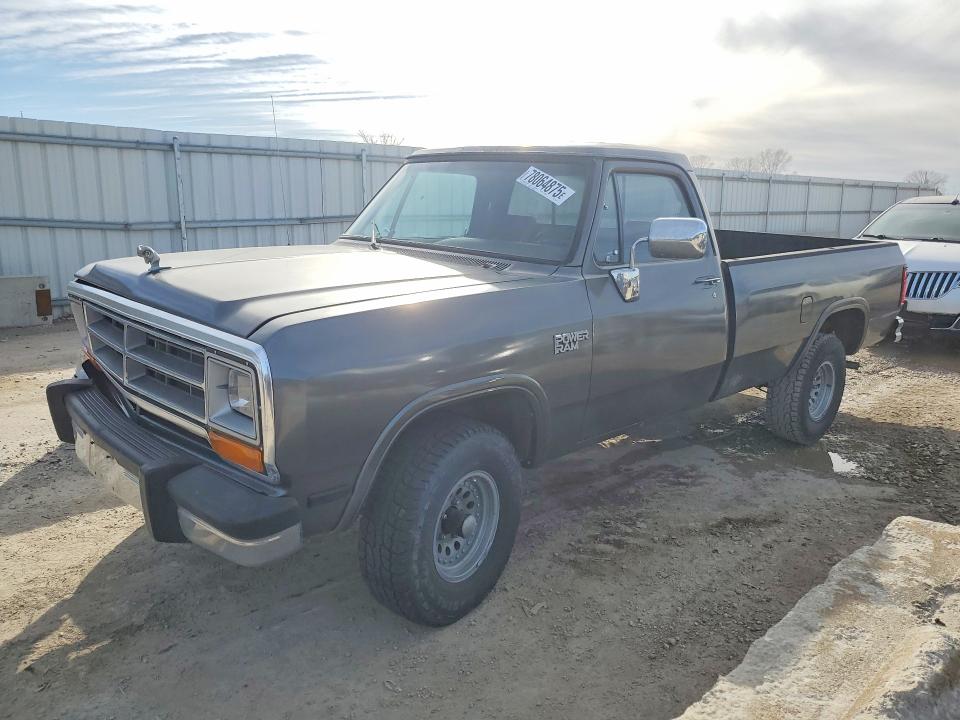 1987 Dodge W-series მანქანა იყიდება აუქციონზე, vin: 1B7HW04T4HS421967, აუქციონის ნომერი: 78064875
