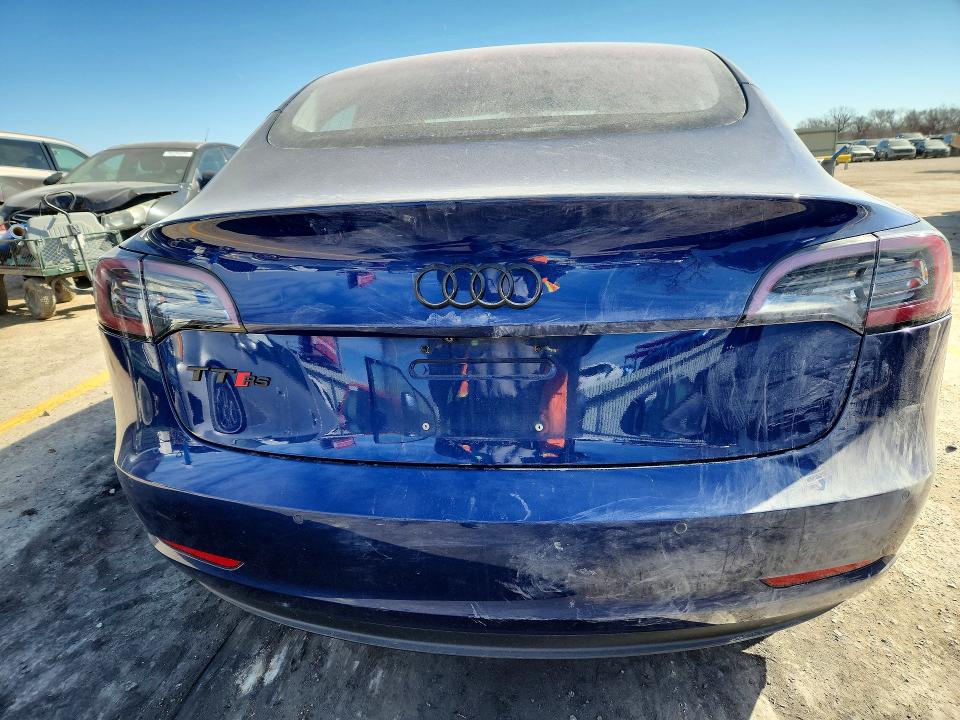 Продажа на аукционе авто 2018 Tesla Model 3, vin: 5YJ3E1EA6JF018253, номер лота: 78057105