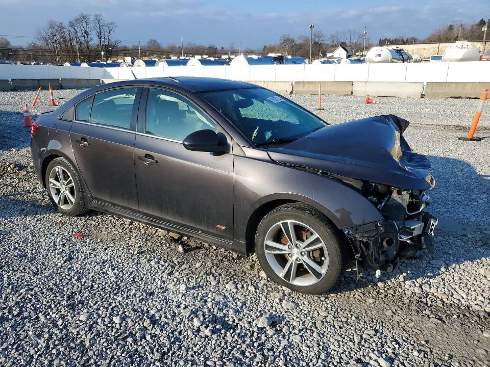 51401716 :رقم المزاد ، 1G1PE5SB3E7310761 vin ، 2014 Chevrolet Cruze مزاد بيع