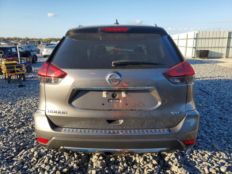 77020515 :رقم المزاد ، 5N1AT2MT2JC816229 vin ، 2018 Nissan Rogue مزاد بيع