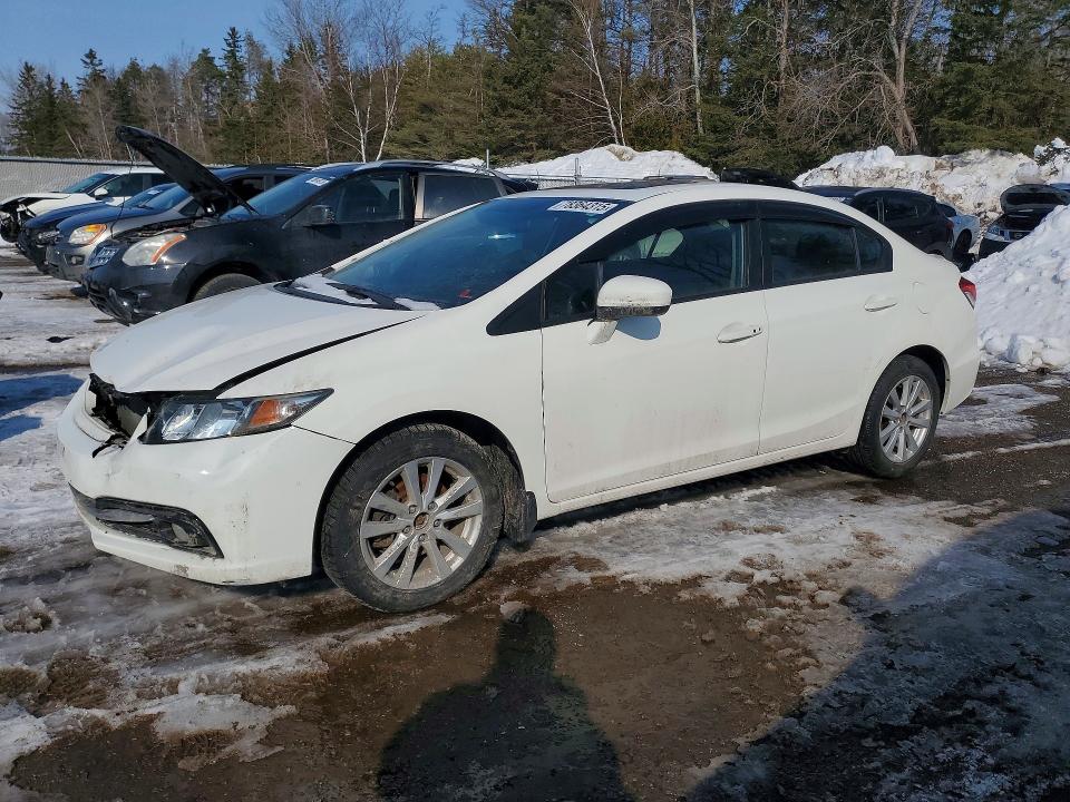 Auction sale of the 2015 Honda Civic, vin: 2HGFB2F7XFH051502, lot number: 78364315