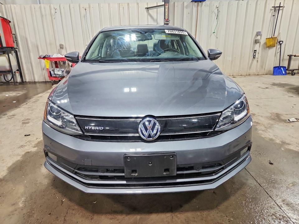 Продажа на аукционе авто 2015 Volkswagen Jetta, vin: 3VW637AJ4FM403516, номер лота: 76831855