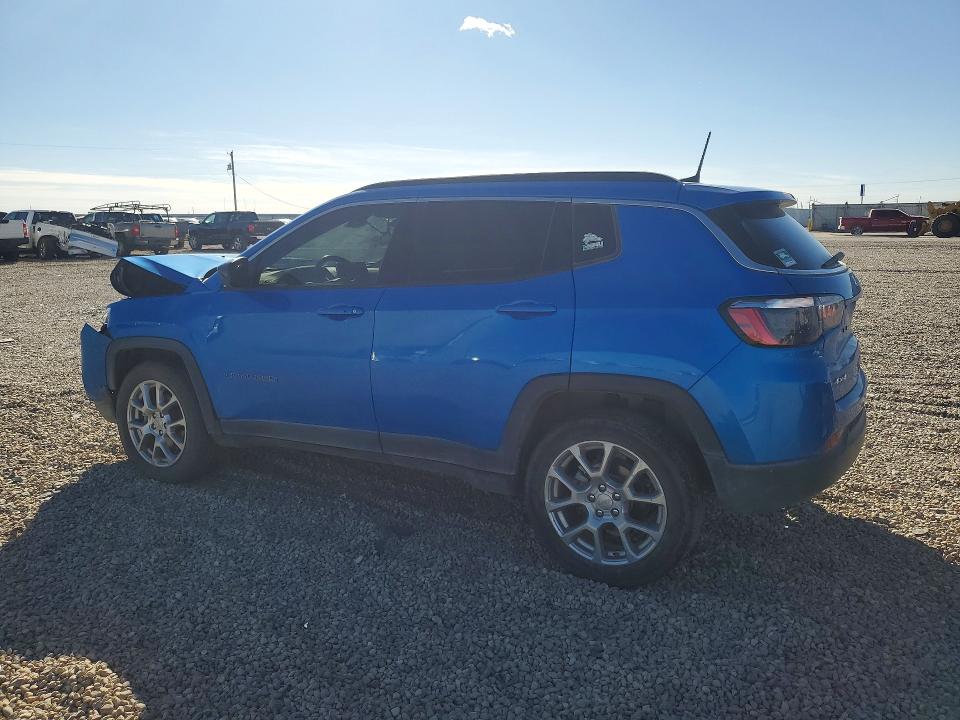 78529305 :رقم المزاد ، 3C4NJDFB1NT112559 vin ، 2022 Jeep Compass مزاد بيع