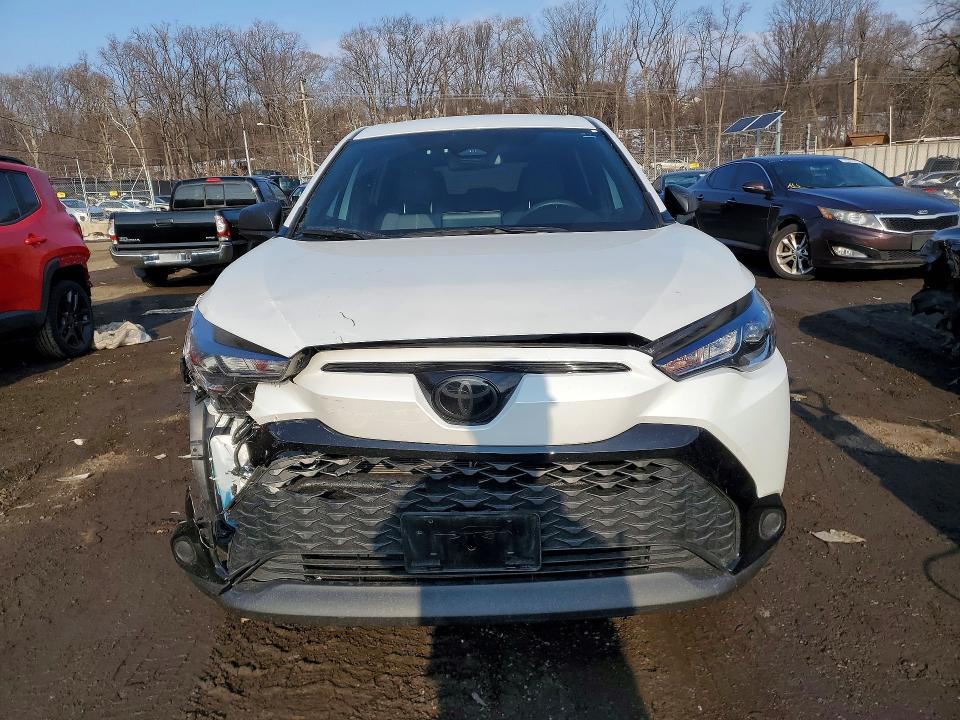 2024 Toyota Corolla Cross მანქანა იყიდება აუქციონზე, vin: 7MUFBABG0RV033732, აუქციონის ნომერი: 76820695