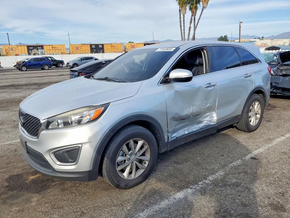 Продажа на аукционе авто 2016 Kia Sorento, vin: 5XYPG4A35GG048883, номер лота: 77343655
