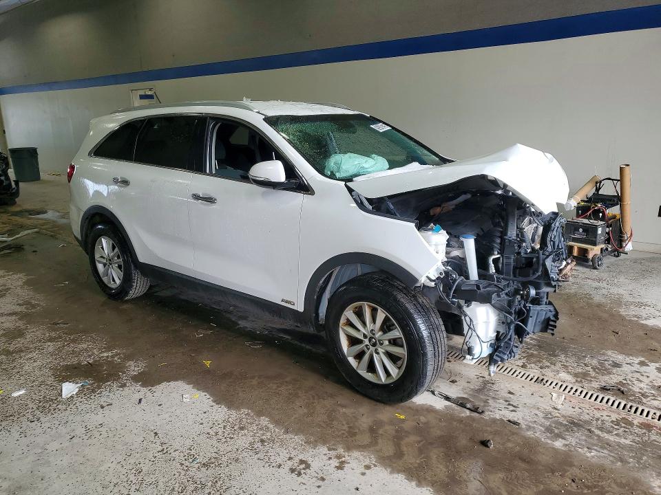 2020 Kia Sorento მანქანა იყიდება აუქციონზე, vin: 5XYPGDA38LG645083, აუქციონის ნომერი: 45857856