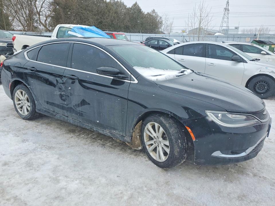 73674785 :رقم المزاد ، 1C3CCCAB5FN510561 vin ، 2015 Chrysler 200 مزاد بيع