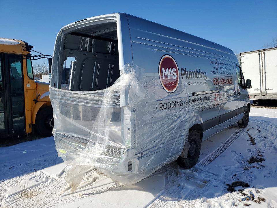 74479015 :رقم المزاد ، W1Y4KDHY6ST226599 vin ، 2025 Mercedes Benz Sprinter مزاد بيع
